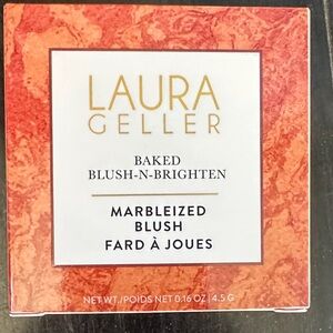 Laura Geller Baked Blush-N-Brighten - Marbleized matte finish tropical peach NIB